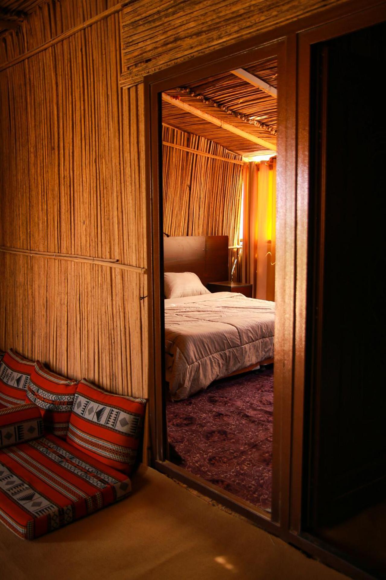 Wahiba Bedouin Rustic Camp Hotel Bidiya Exterior photo